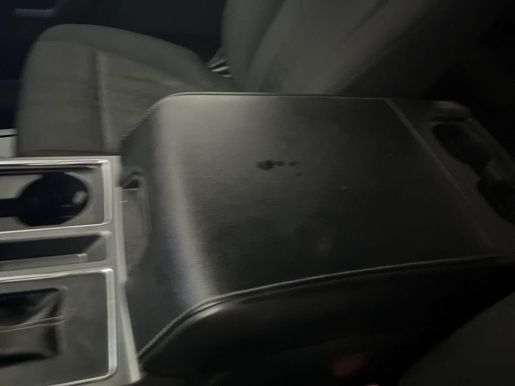 Used 2020 Black Ford  image 24