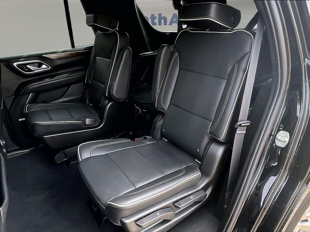 Used 2021 Black Chevrolet Premier image 25