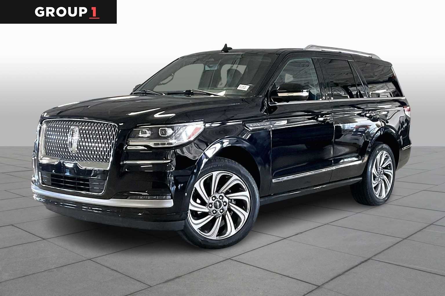 2024 Lincoln Navigator Reserve 4WD's photo