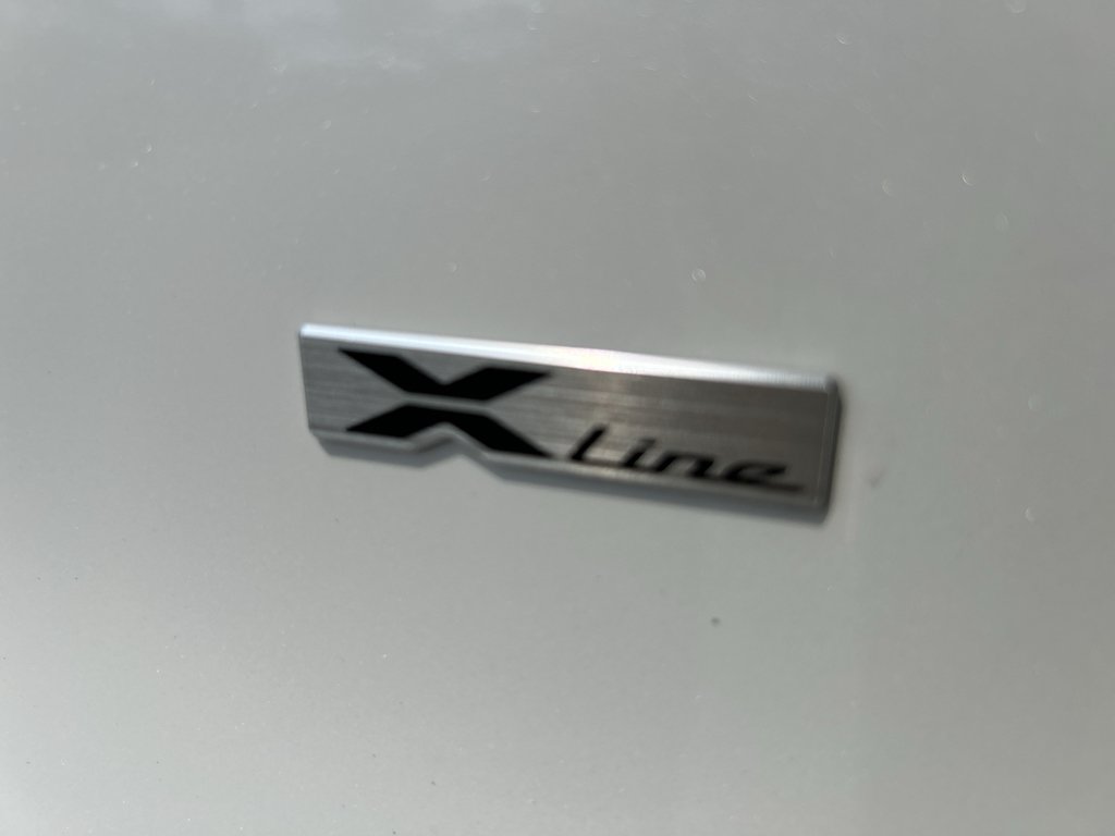 New 2027 Snow White Pearl Kia X-Line S image 8
