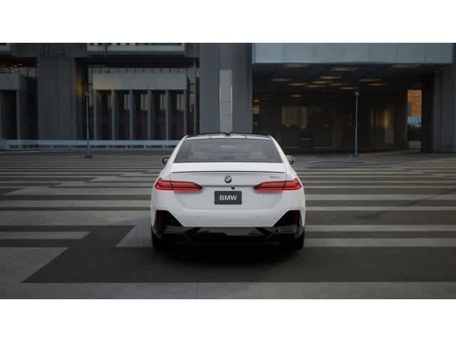 Used 2026 Alpine White BMW 530i image 5