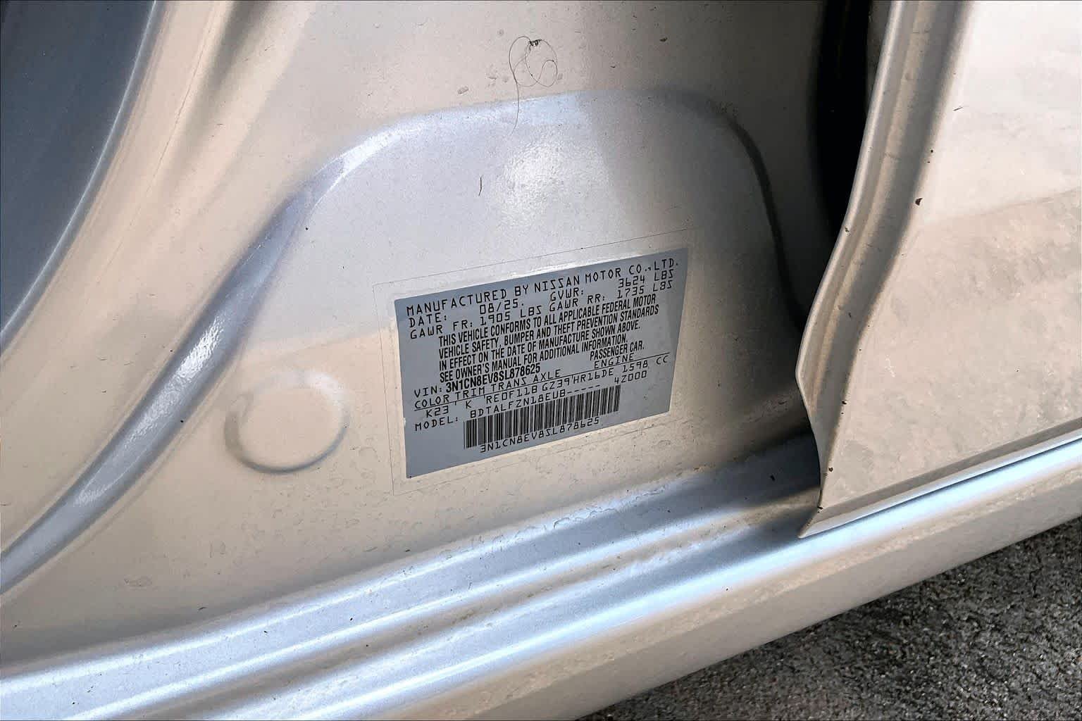 Used 2025 Brilliant Silver Metallic Nissan SV image 33