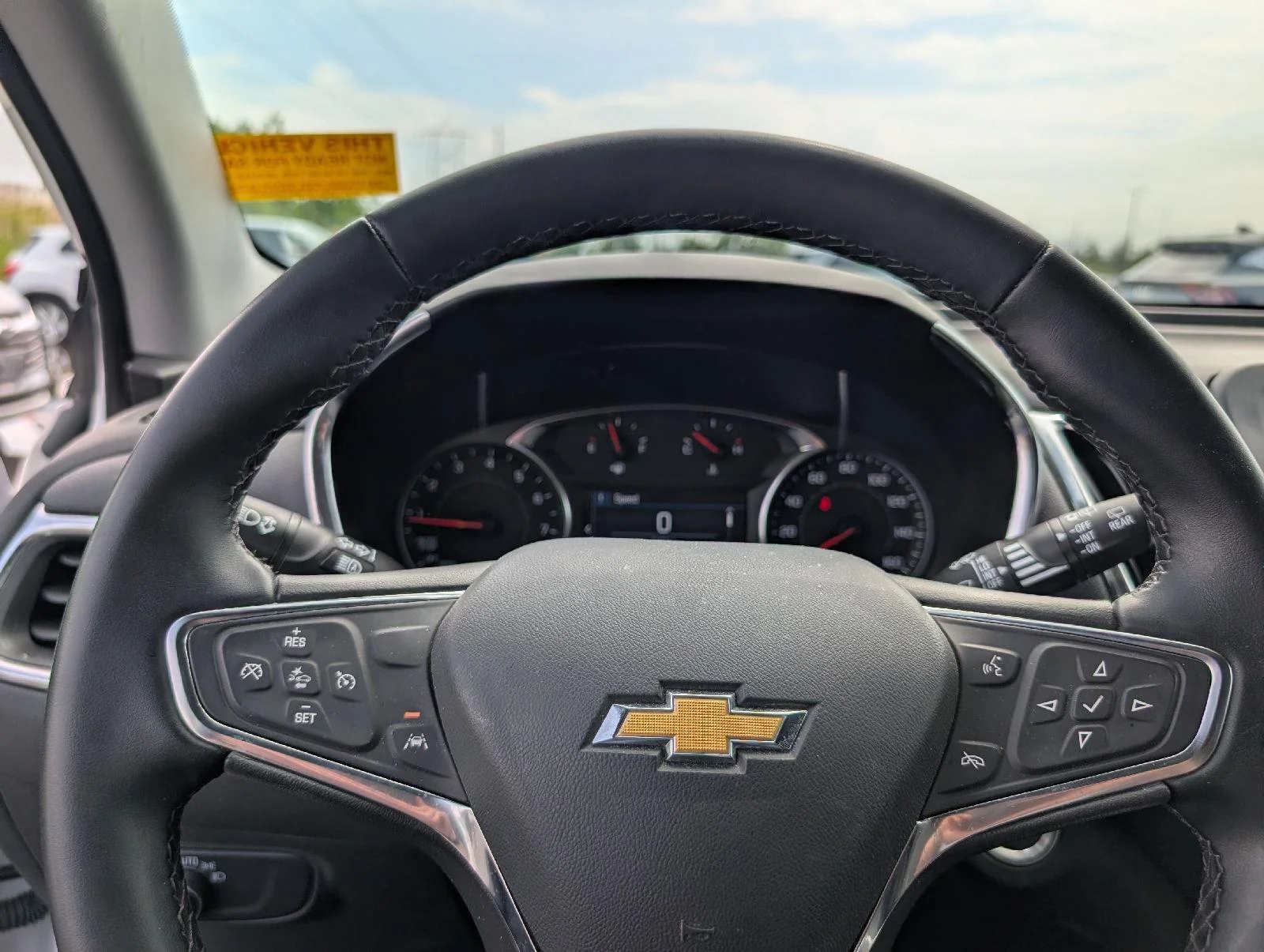 Used 2024 Summit White Chevrolet LT image 14