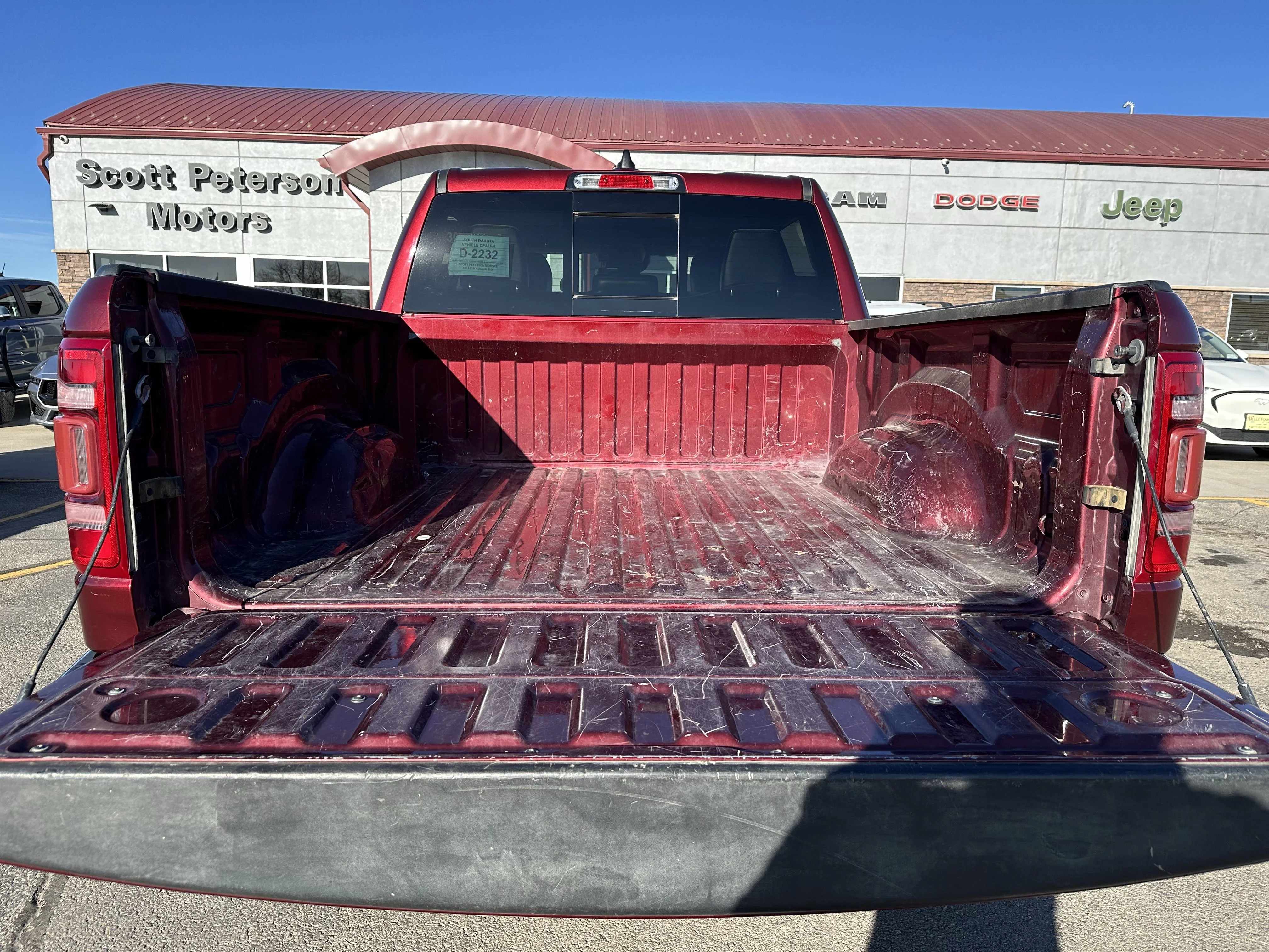 Used 2021 Delmonico Red Pearlcoat Ram Laramie image 16