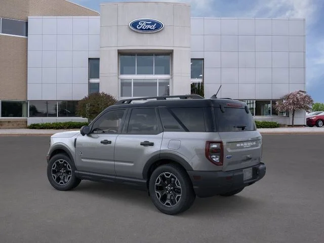 New 2026 Gray Metallic Ford Outer Banks image 4