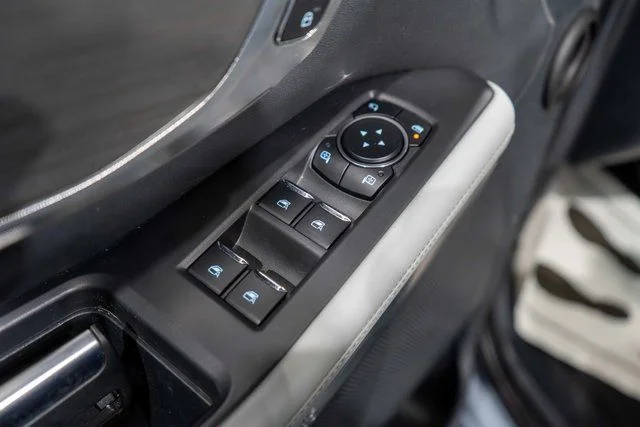 Used 2025 Gray Ford Platinum image 21