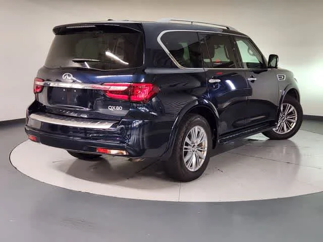 Used 2020 Hermosa Blue INFINITI LUXE image 2