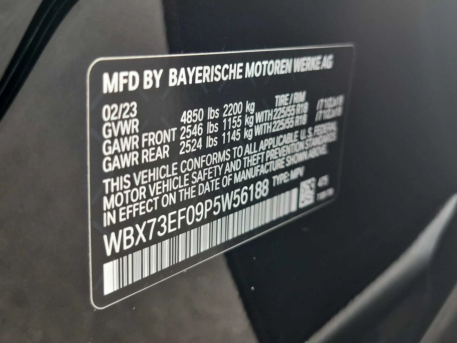 Used 2023 Black Sapphire Metallic BMW xDrive28i image 38