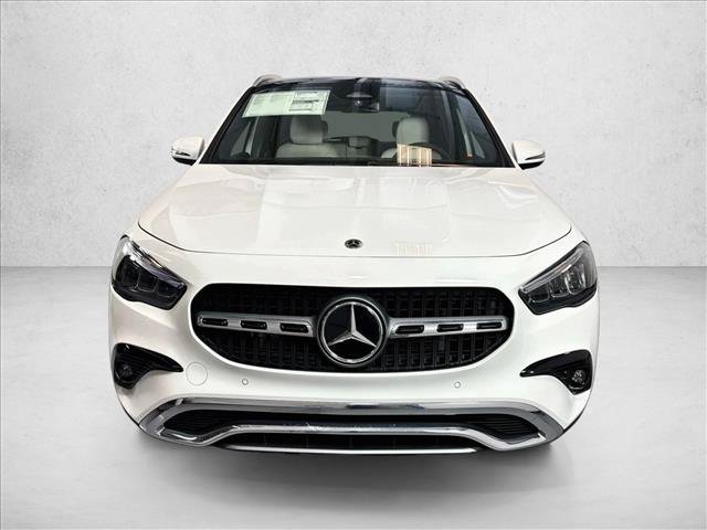 New 2026 Polar White Mercedes-Benz GLA 250 image 32