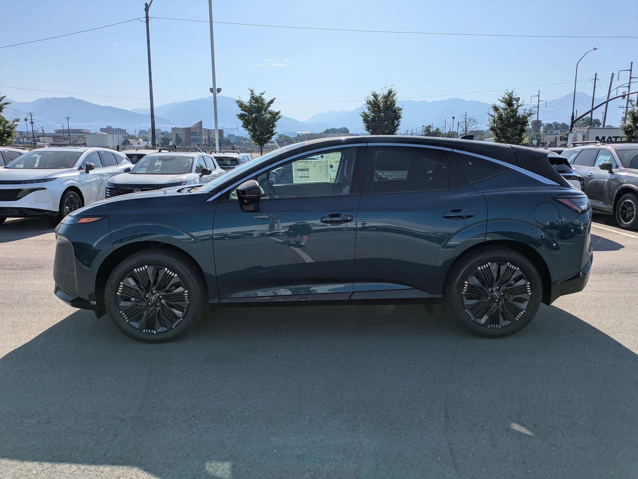 New 2026 Aurora Blue Pearl Metallic/Super Black Nissan Platinum image 7