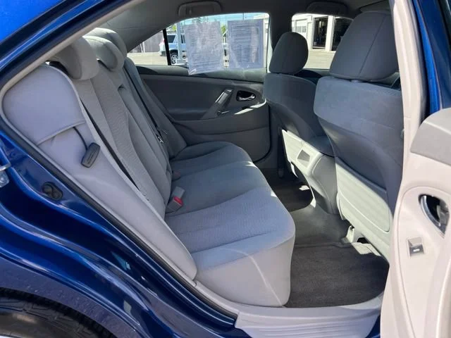 Used 2011 Blue Ribbon Metallic Toyota LE image 10