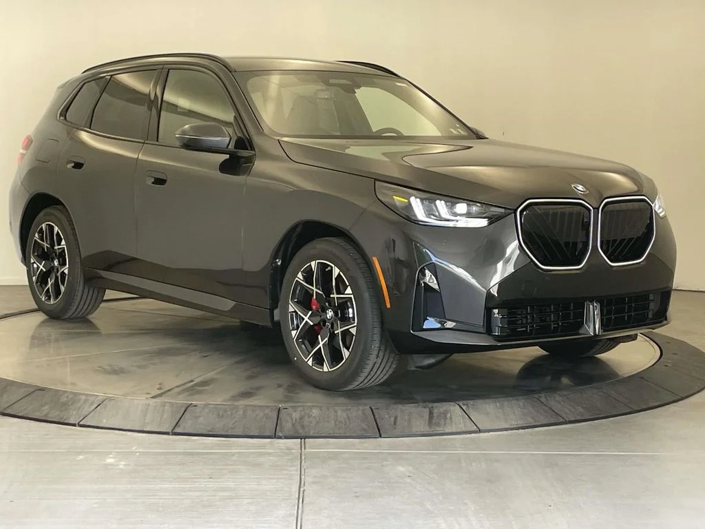 New 2026 Gray BMW 30 xDrive image 7