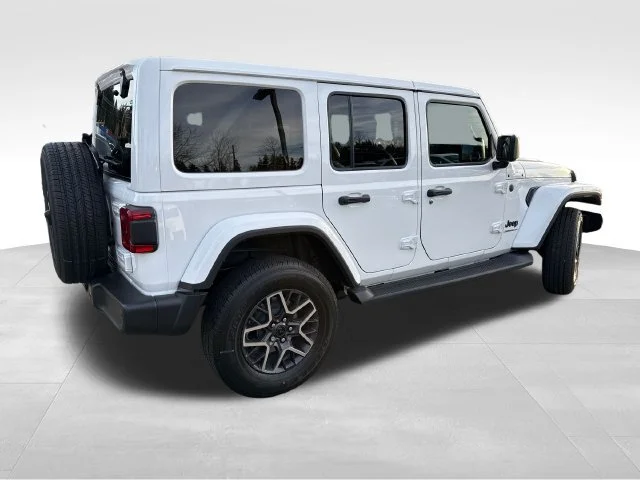 New 2026 Bright White Clear-Coat Exterior Paint Jeep Sahara image 7