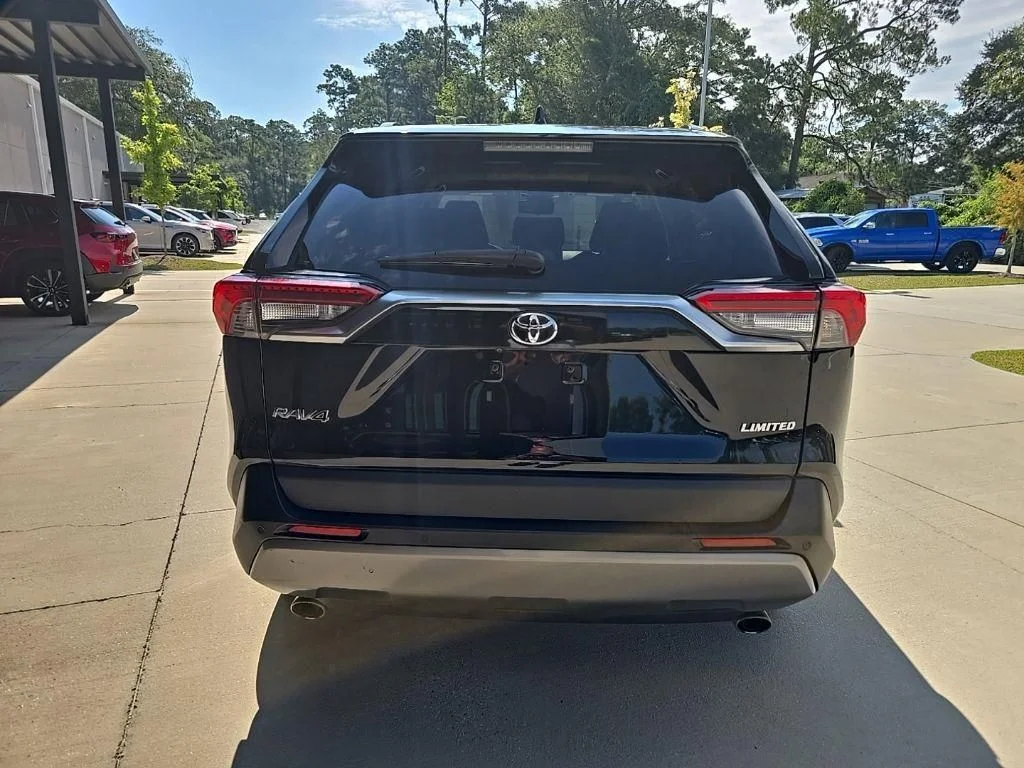 Used 2019 Black Toyota Limited image 16