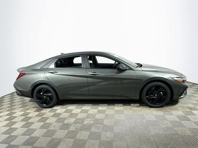 New 2026 Hyundai ELANTRA SEL Sport