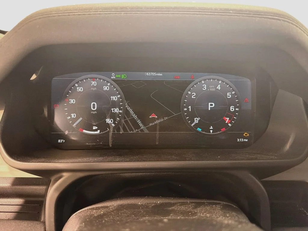 Used 2021 Eiger Grey Metallic Land Rover SE image 13