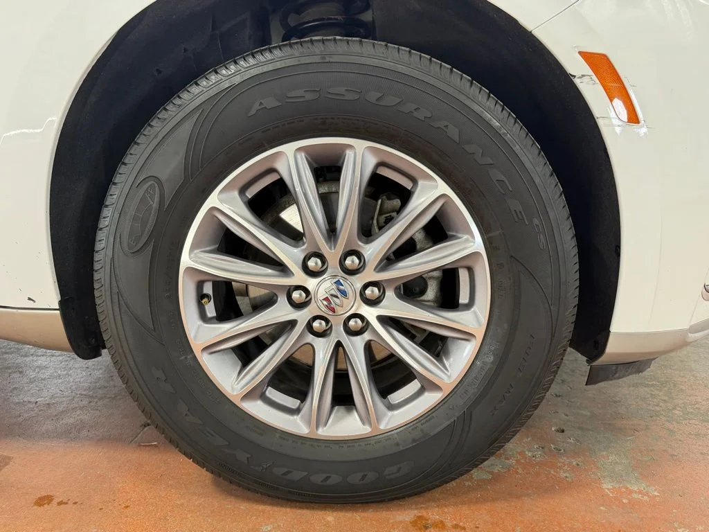 Used 2024 White Buick Premium Group image 8