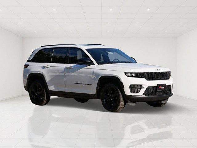 2022 Jeep Grand Cherokee Altitude