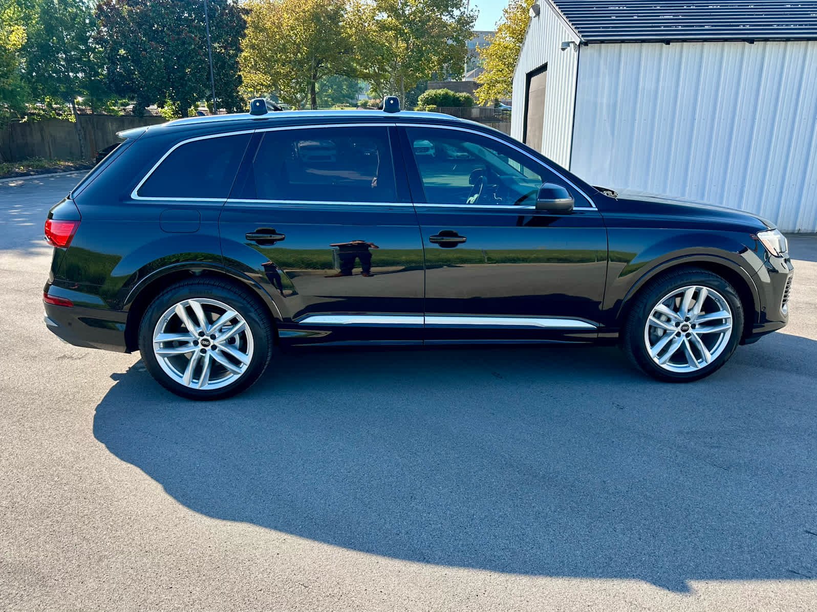 Used 2025 Mythos Black Metallic Audi Premium Plus image 4
