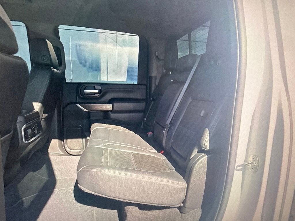 Used 2021 White GMC Denali image 10