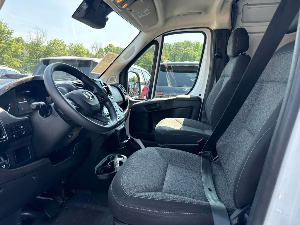 Used 2025 White Ram High Roof image 3