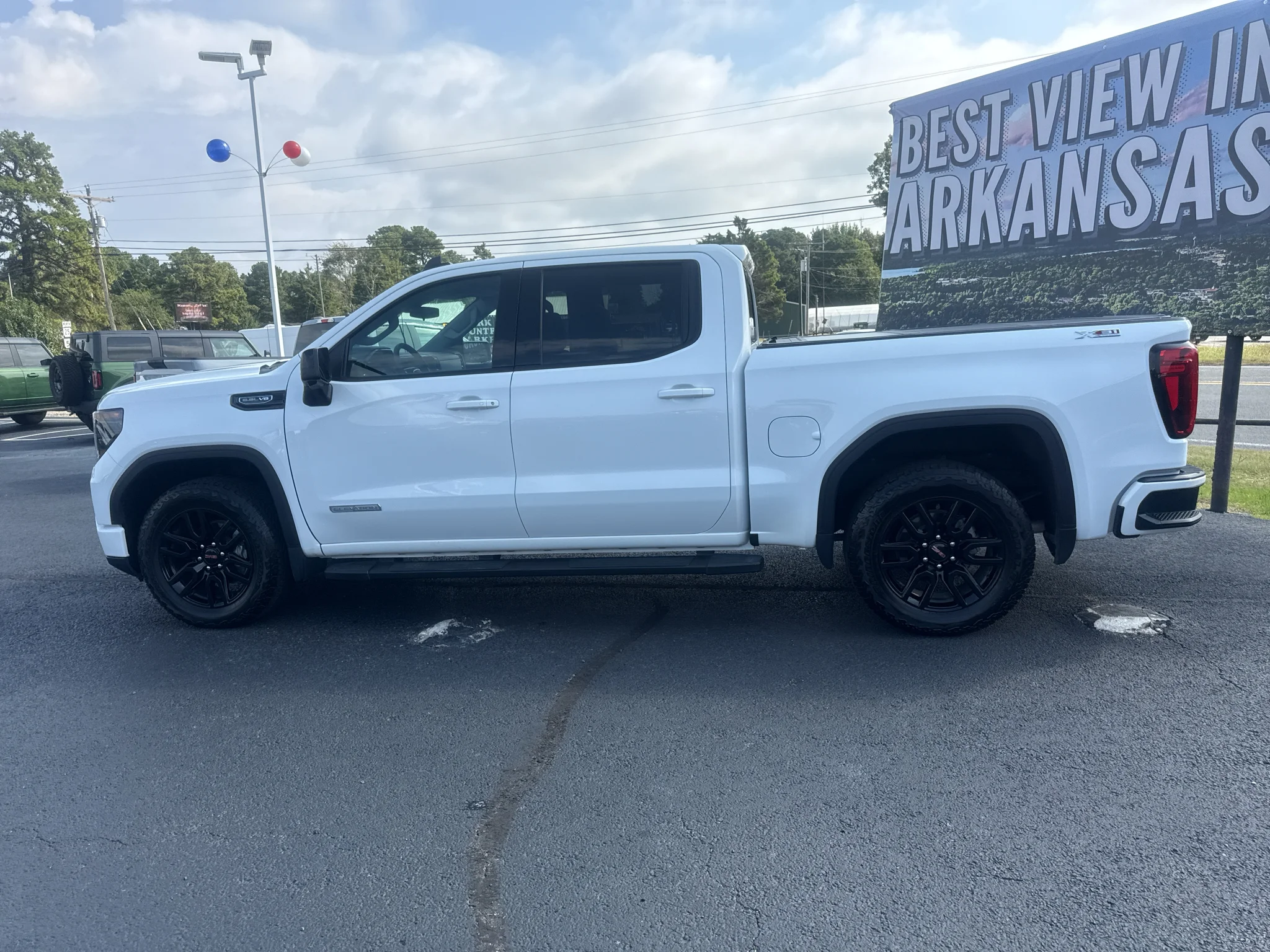 Used 2024 Summit White GMC Elevation image 8