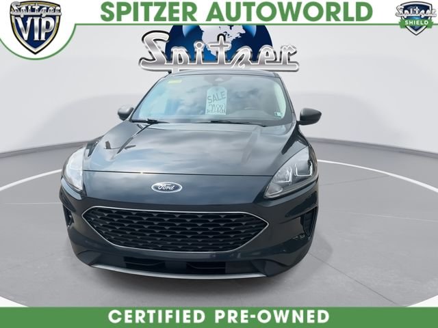Used 2022 Blue Metallic Ford SE image 3