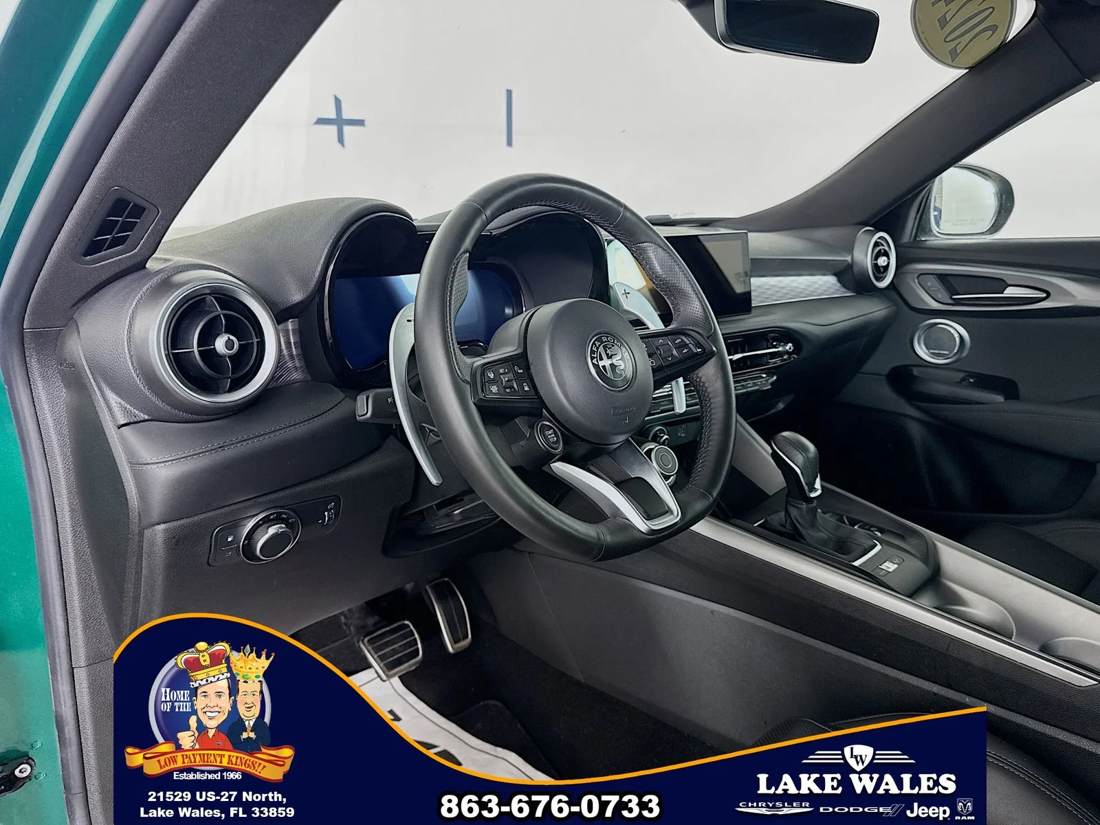 Used 2024  Alfa Romeo Veloce image 9