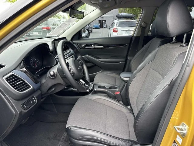 Used 2022 Yellow Kia S image 13
