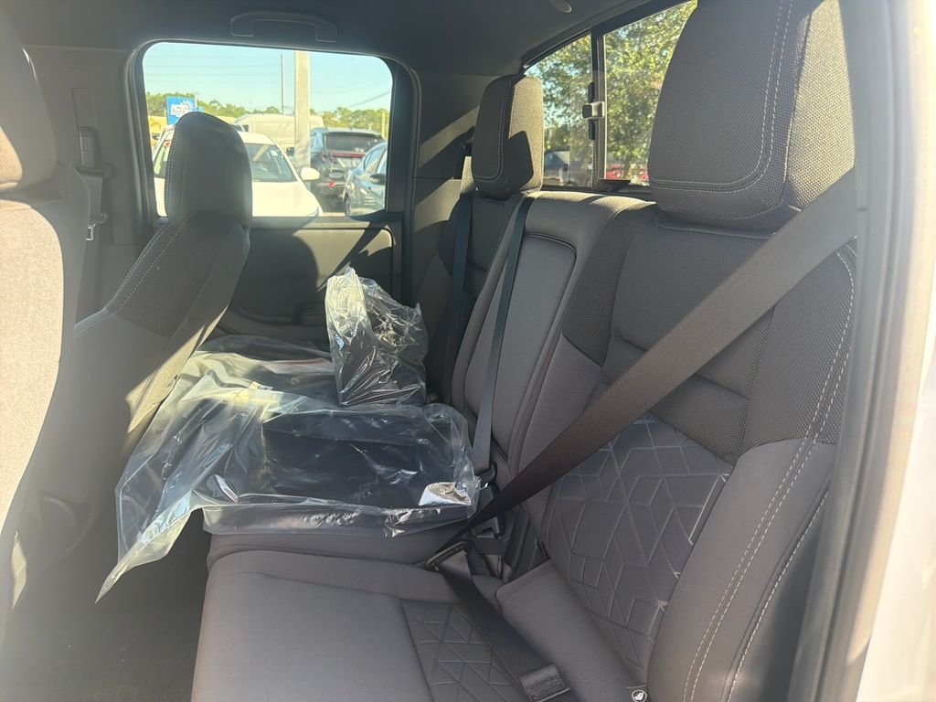 New 2026 Nissan Frontier SV 4D Crew Cab