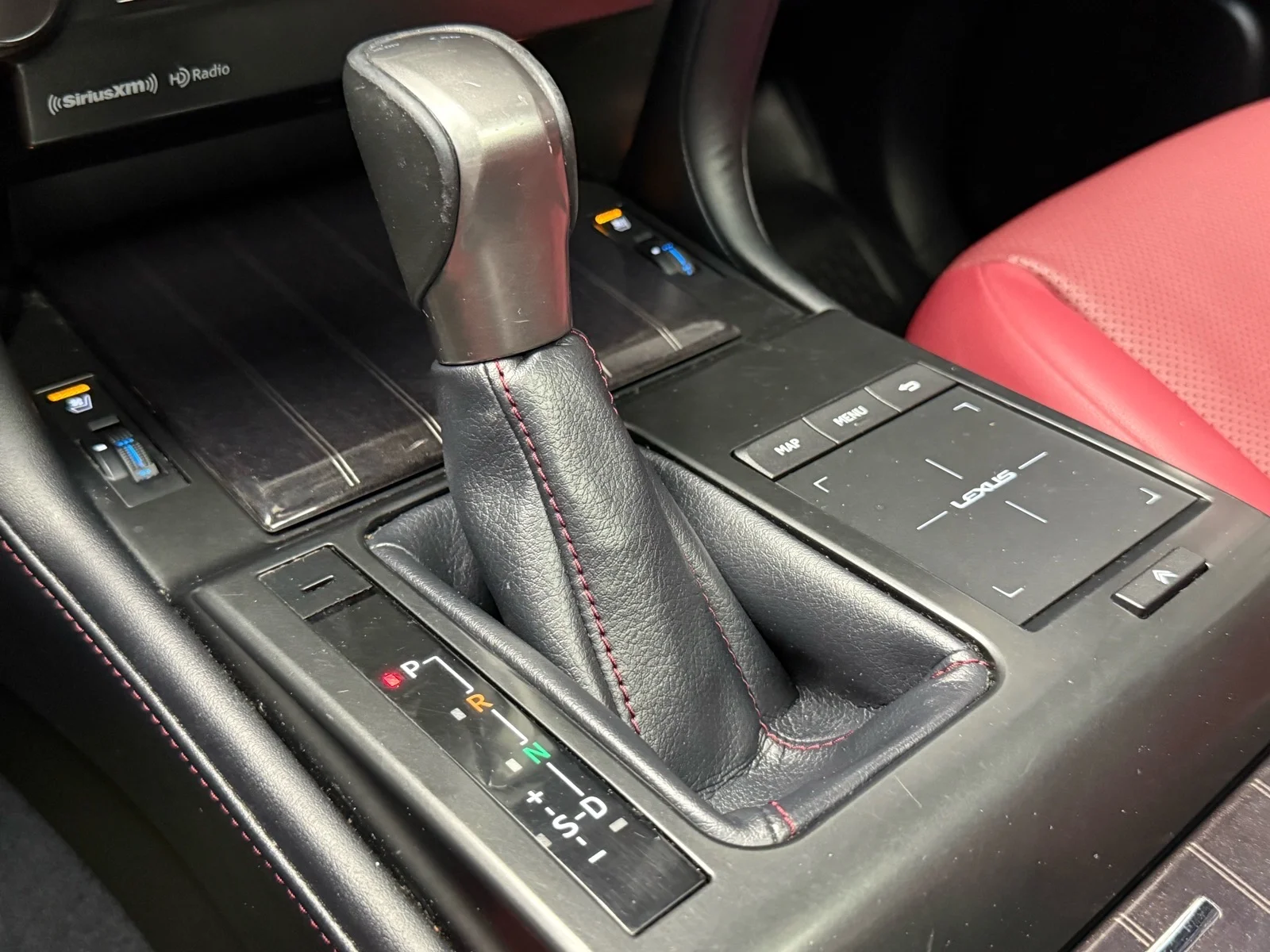 Used 2022 Starfire Pearl (077) Lexus PREMIUM image 18