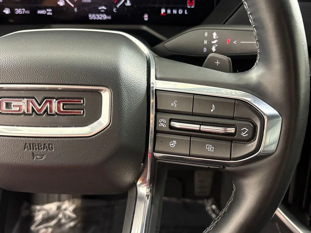 Used 2024 White GMC Elevation image 33