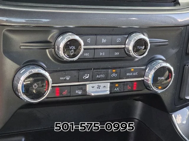 Used 2023 Black Ford XLT image 23