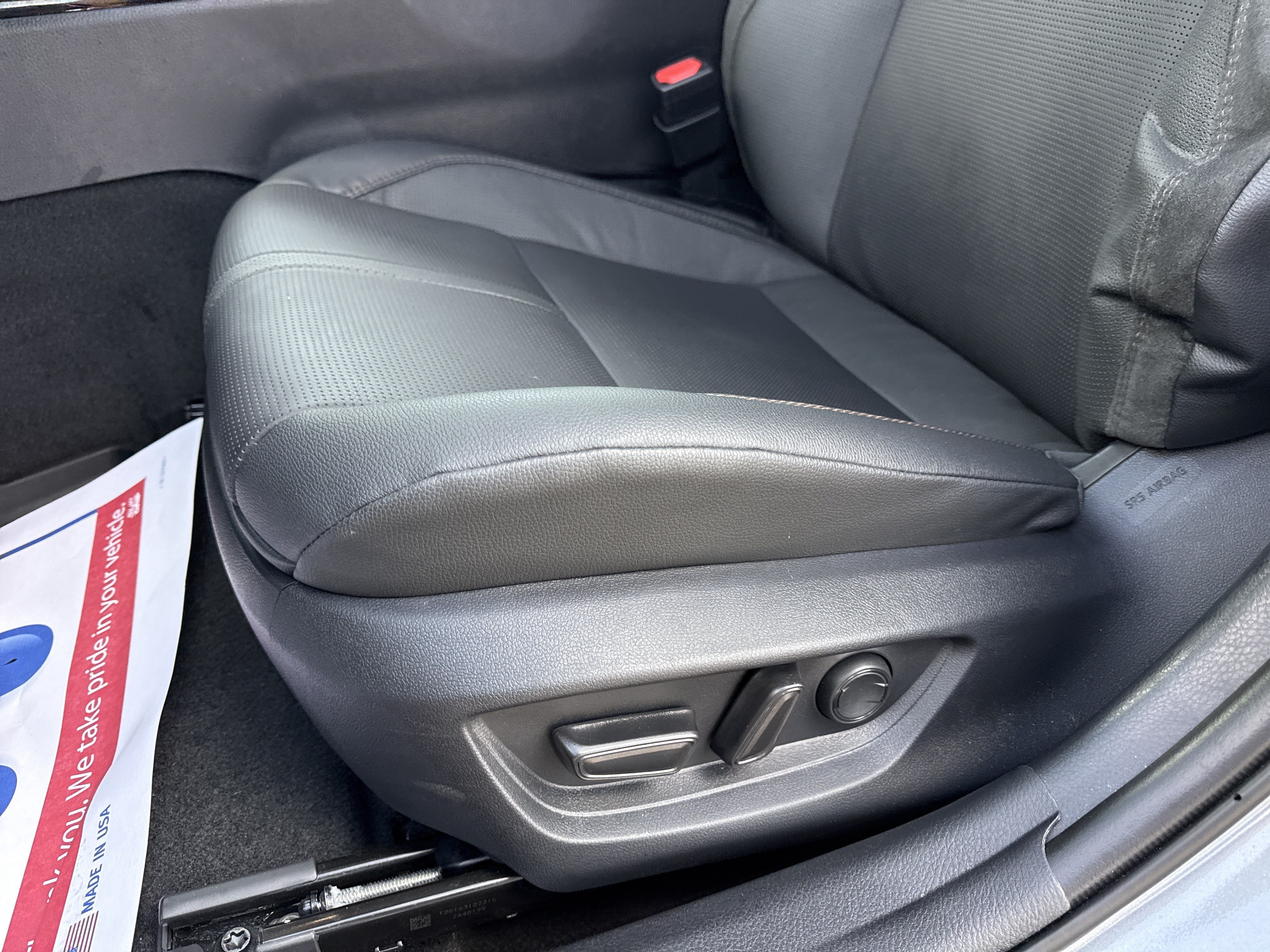 Certified Used 2025 Heavy Metal Toyota XLE image 12
