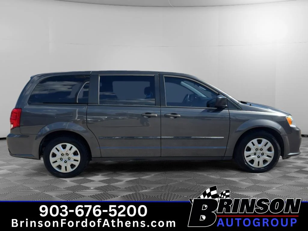 Used 2016 Granite Crystal Metallic Clearcoat Dodge American Value Pkg image 4