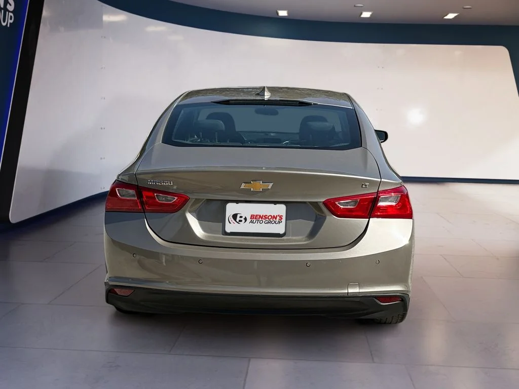 Used 2025 Gray Chevrolet LT image 4