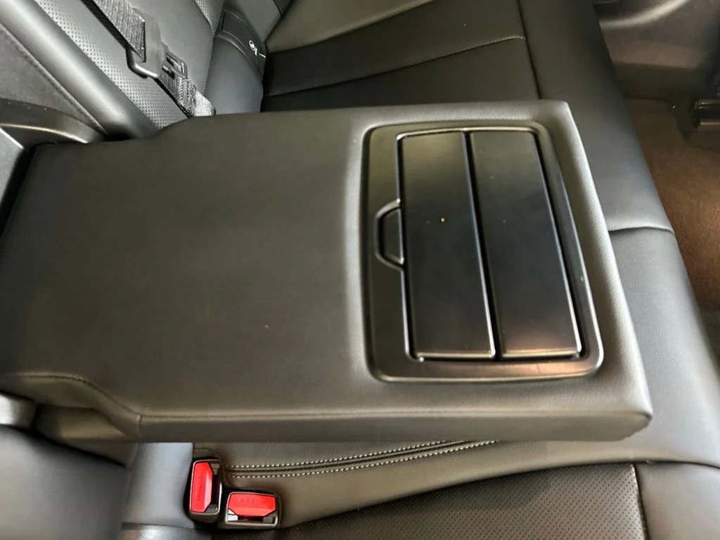 Used 2023 Black BMW 330e iPerformance image 29