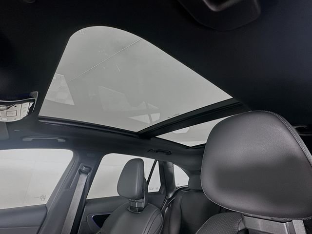 New 2026 Cirrus Silver Metallic Mercedes-Benz GLC 300 image 22