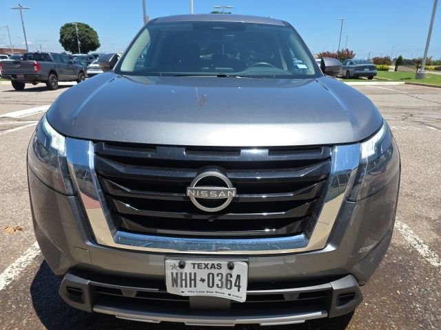 Used 2025 Gray Nissan SL image 2