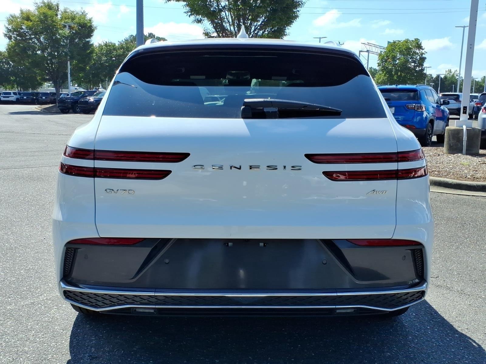 Used 2026 Uyuni White Genesis 2.5T Advanced image 17