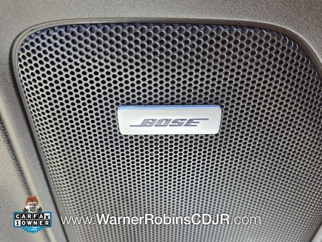 Used 2022 White GMC SLT image 34