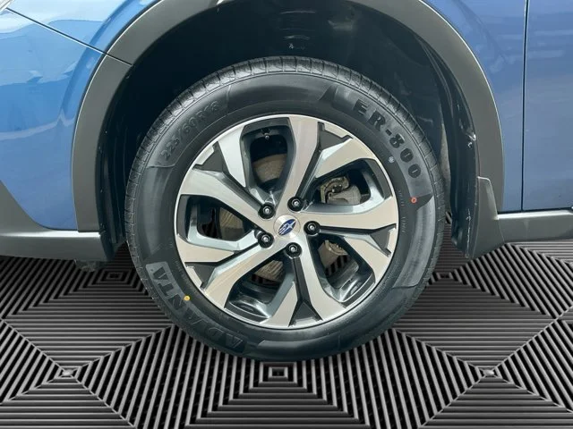 Used 2022 Abyss Blue Pearl Subaru Limited image 14