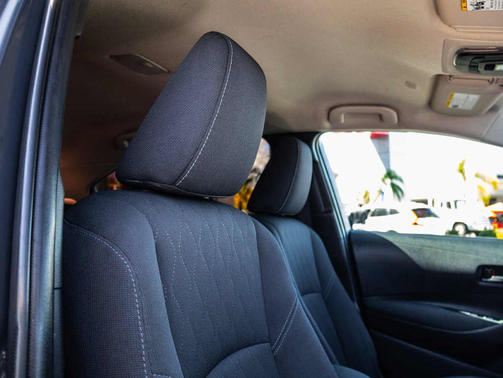 Used 2024  Toyota LE image 18