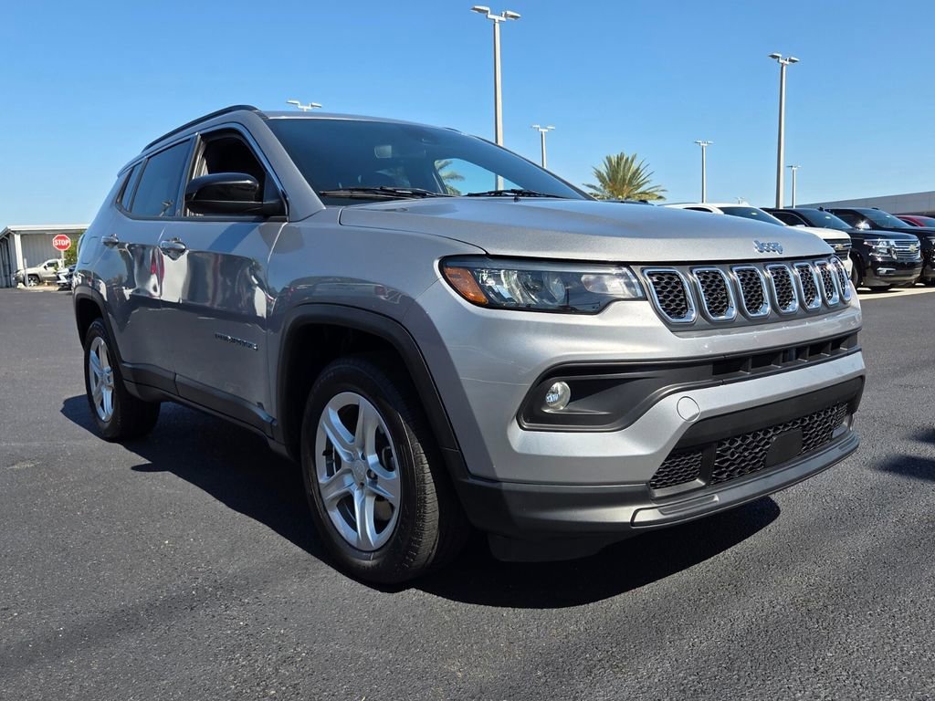 2024 Jeep Compass Latitude 4X4's photo