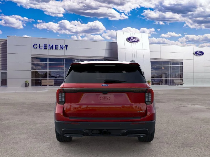 New 2026 Rapid Red Metallic Tinted Clearcoat Ford ST-Line image 5