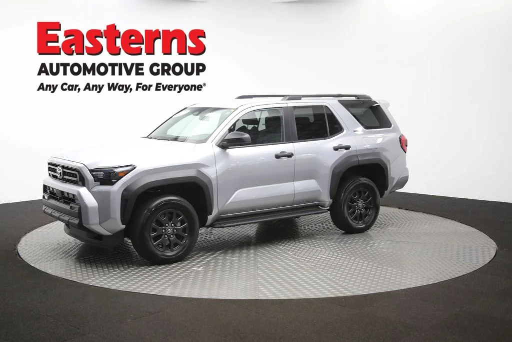 Used 2025 Silver Toyota SR5 image 56