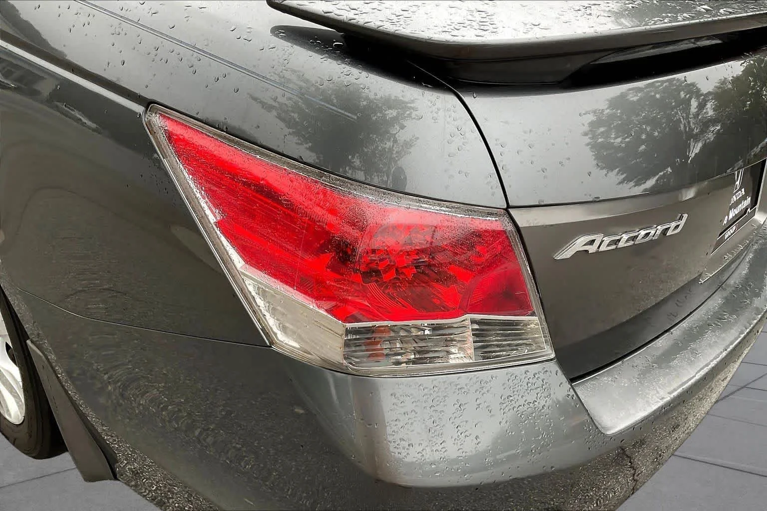 Used 2009 Polished Metal Metallic Honda EX-L image 27