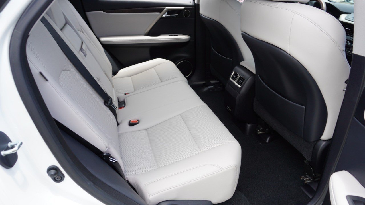 Used 2020 White Lexus RX 350 image 32