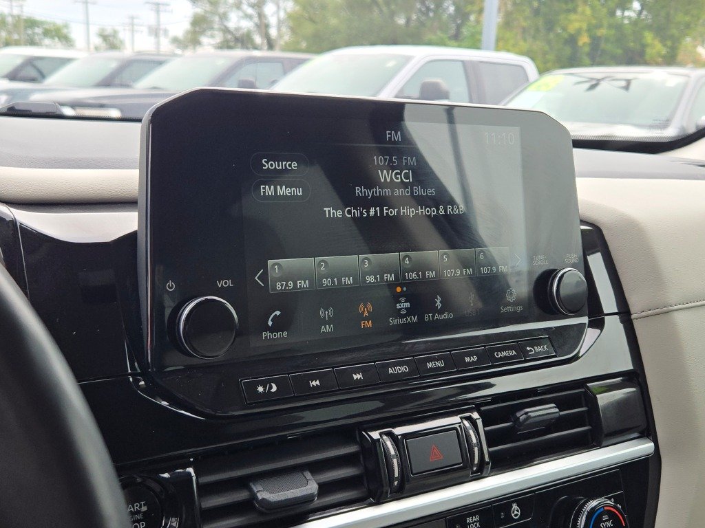 Certified Used 2025 White Nissan SL image 26