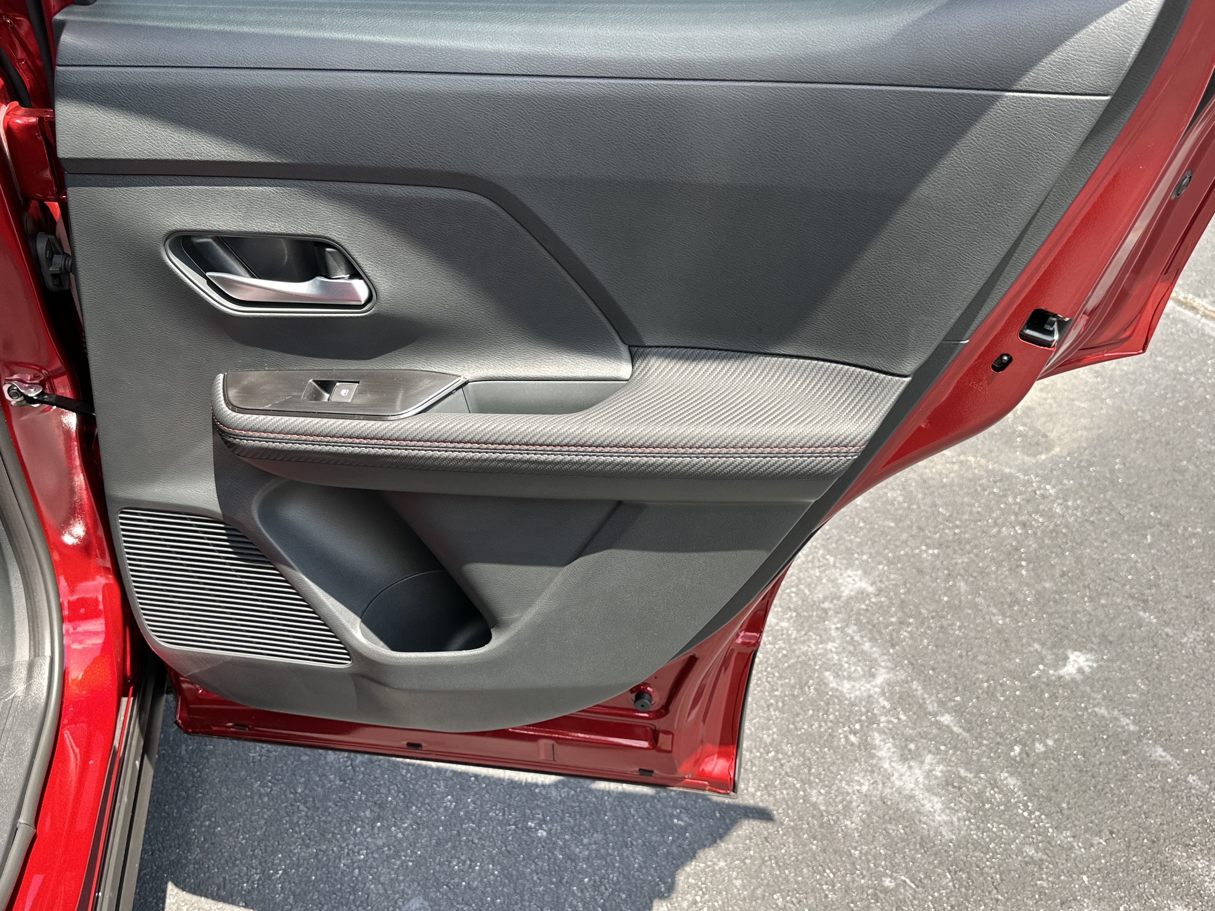 2025 Nissan Kicks SR - Photo 17